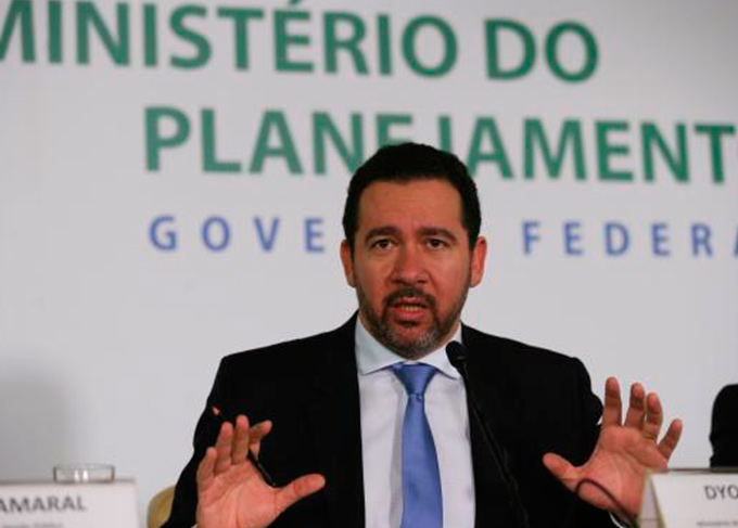 Governo anuncia nesta sexta reajuste para servidor público