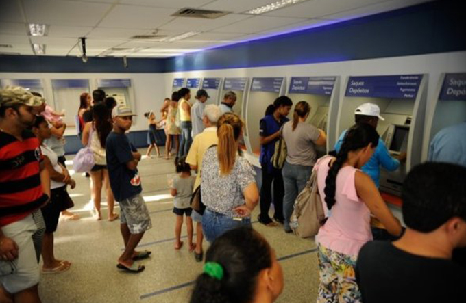 Contas podem ser pagas sem incidência de multa até terça