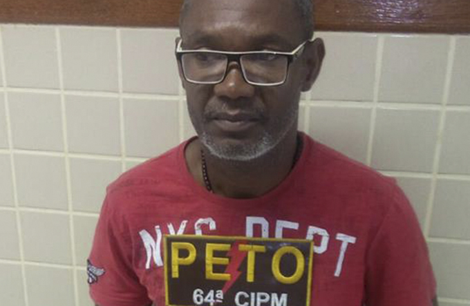 Homem que incendiou casa e matou quatro filhos é preso