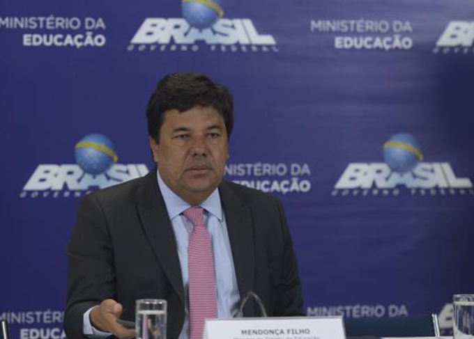 MEC abre no dia 18 consulta pública sobre o novo Enem