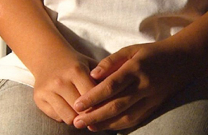 Menina de dez anos é sequestrada e estuprada por dois homens