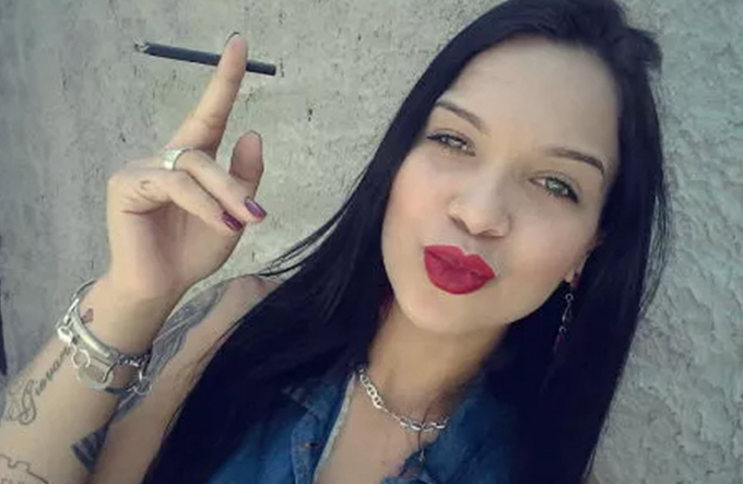 Jovem rouba caminhonete e é perseguida por helicóptero da PM
