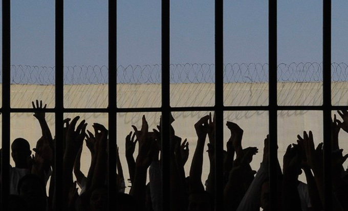 Justiça determina suspensão de greve dos agentes penitenciários