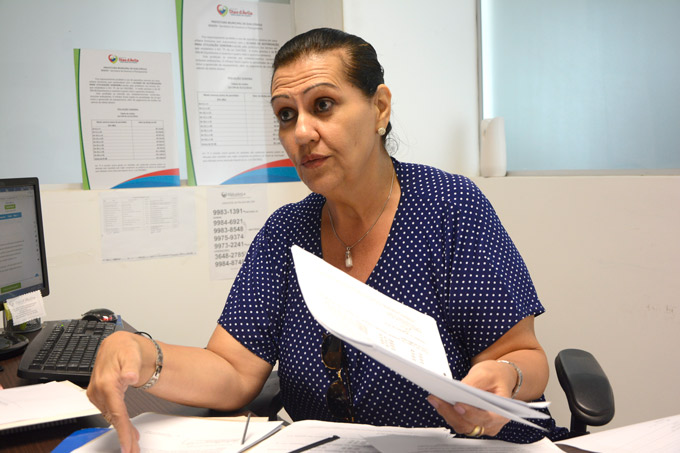 Secretária se pronuncia sobre ocupação de terreno de Castro 