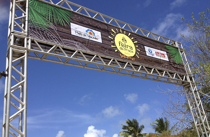 Feira da Praça reúne amostras culturais em Imbassai