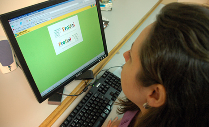 Link do ProUni aparece na internet, mas MEC diz que resultado ainda não saiu