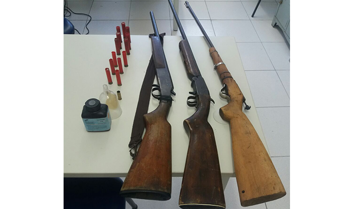 Homem é preso por porte ilegal de armas no litoral 