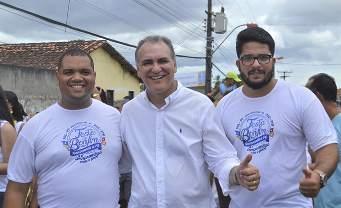 Confira os políticos que estiveram na Lavagem do Bonfim