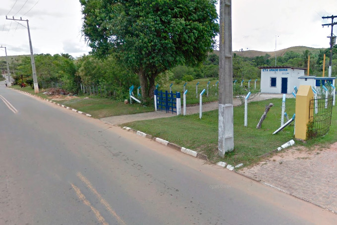 Motociclista morre após atingir poste em Amado Bahia 