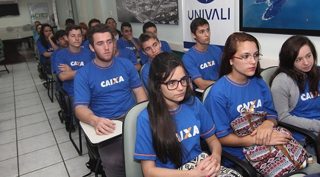 Caixa abre inscrições para programa de estágio 