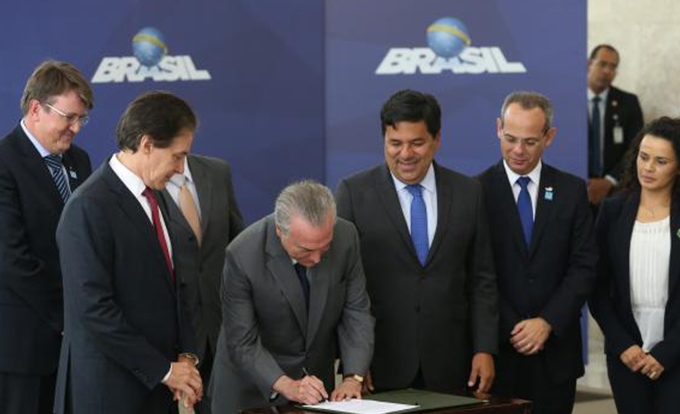 Temer sanciona lei que estabelece a reforma do ensino médio