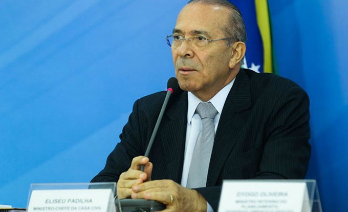Ministro Eliseu Padilha pede licença do governo 