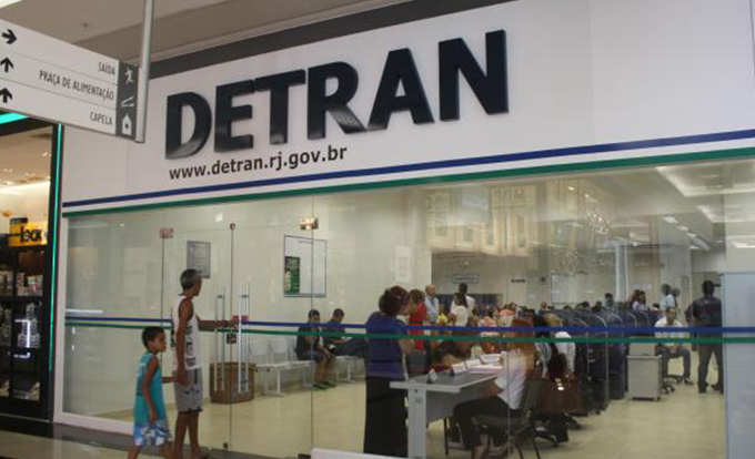 Posto do Detran funciona 24h durante o Carnaval