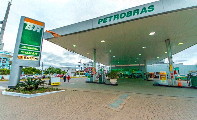 Petrobras anuncia nova redução da gasolina e do diesel nas refinarias