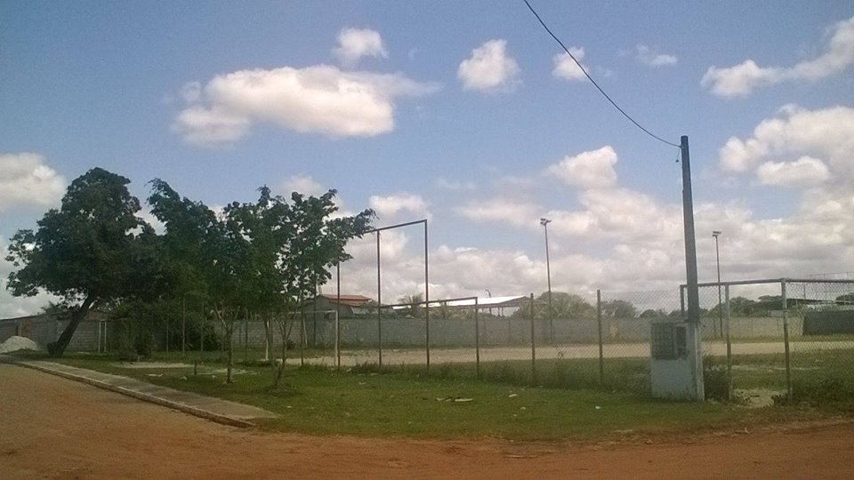 Homem é morto a tiros próximo ao Campo do Albino