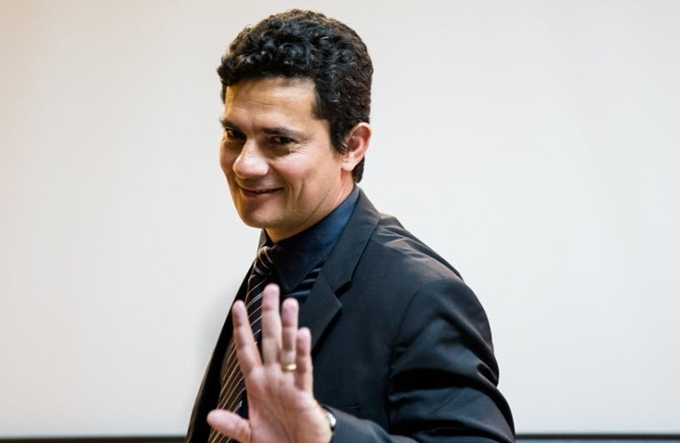 Moro autoriza PF a periciar acervo presidencial de Lula