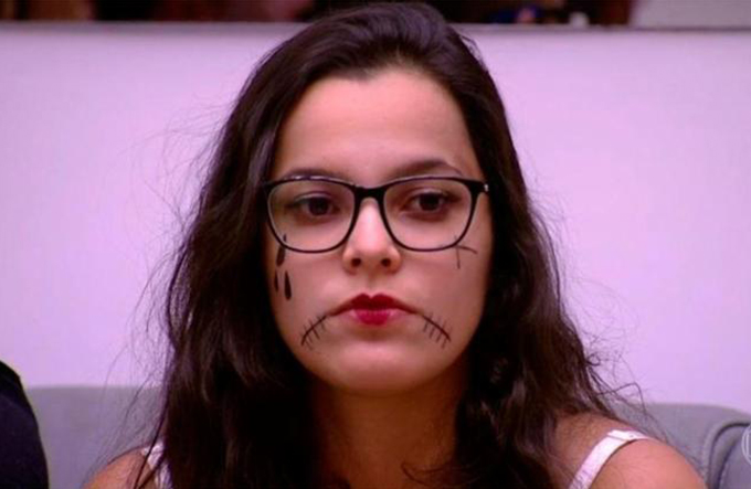 Amigos usam perfil de Marcos para pedir eliminação de Emilly