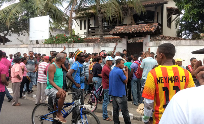 Inscrições para Termoelétrica causam tumulto e fila no Sine