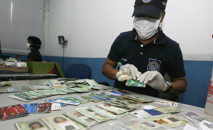 PM começa a devolver documentos perdidos durante carnaval