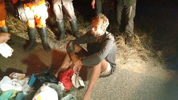 Homem é preso com material inflamável em área queimada 