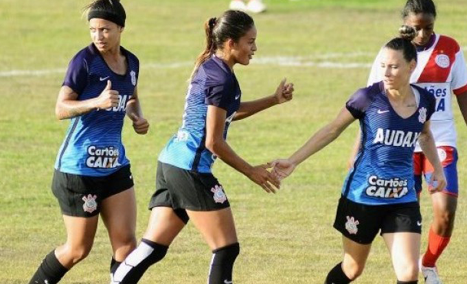 São Francisco é goleado pelo Corinthians em estreia