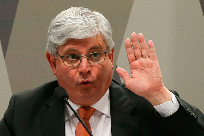 Lista de Janot tem 107 nomes de políticos sob sigilo