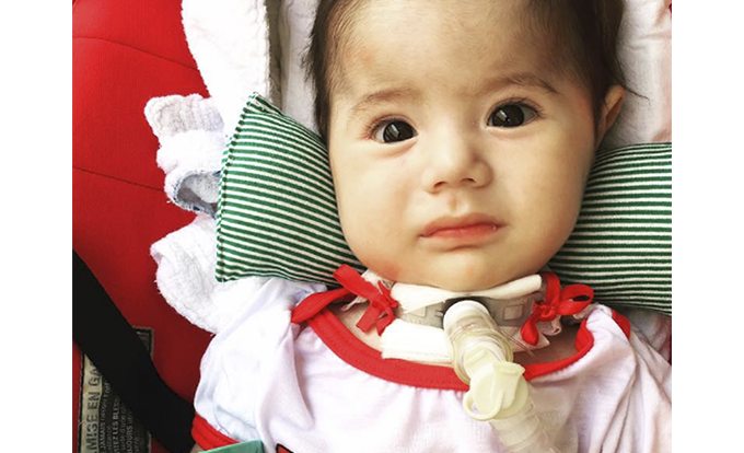 Famosos se mobilizam para ajudar bebê com doença rara 