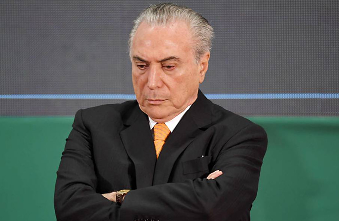 'Não tenho simpatia pela lista fechada’, diz Temer