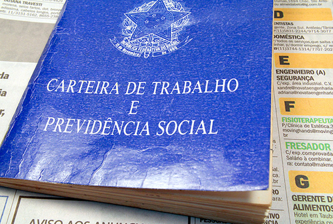 Rede entra com ação no STF contra terceirização 