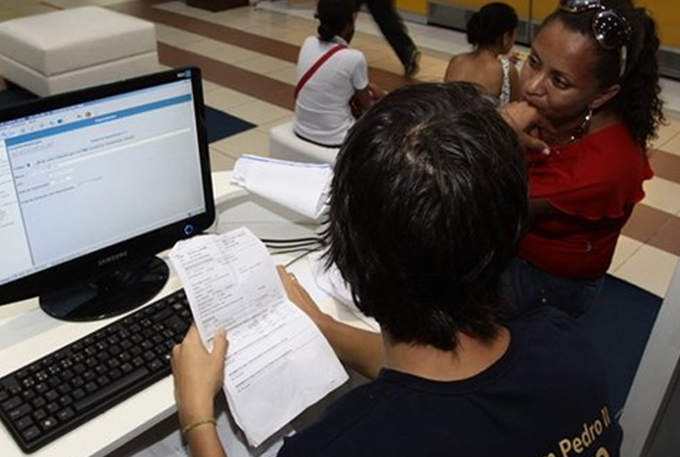 Faculdades oferecem auxílio para quem precisa declarar o IR