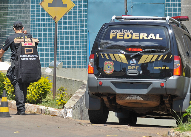 Polícia Federal investiga fraudes na Caixa Participações