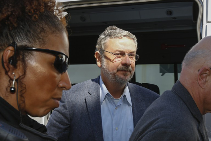 STJ decide manter prisão de Antonio Palocci
