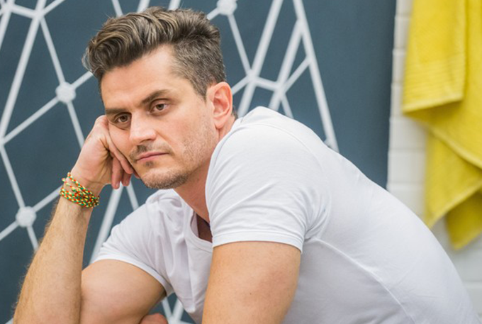 Marcos é indiciado por agressão a Emilly no BBB