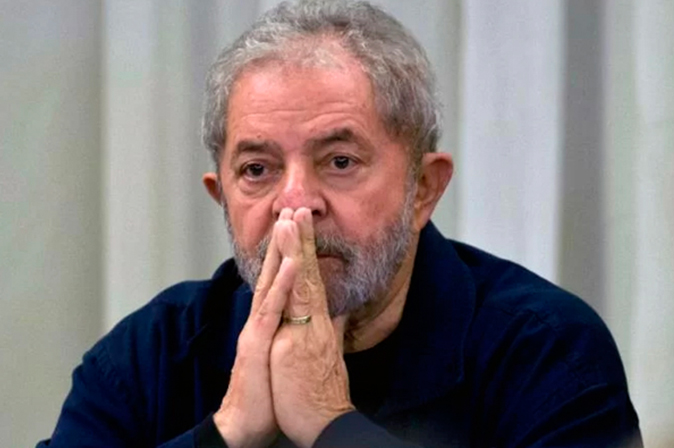 Delações agravam situação de Lula em relação a sítio
