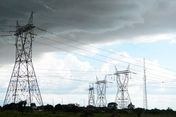 Consumo de energia cresce 2,5% em março, diz ONS