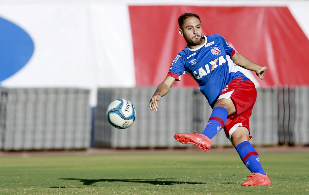 Artilheiro do Nordestão, Régis reforça o Bahia no clássico