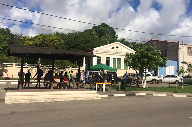 Greve Geral: ônibus deixam de rodar e ligeirinhos faturam