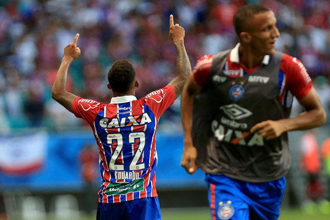 Bahia bate Vitória e chega a final da Copa do Nordeste 