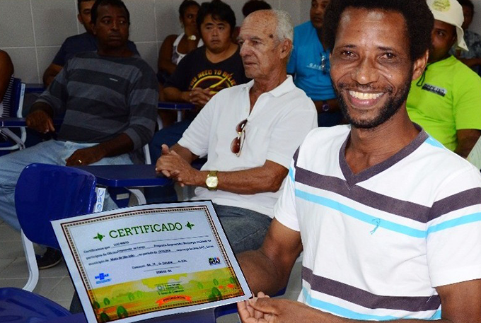 Agricultores Familiares de Mata recebem certificados