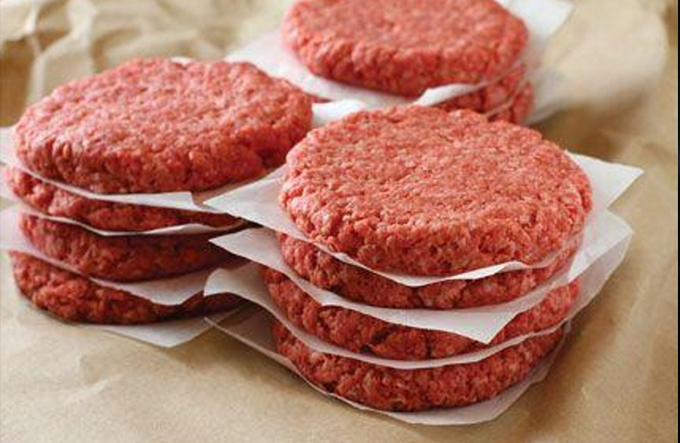 Anvisa proíbe venda de hambúrguer da carne fraca