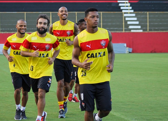 Vitória faz mistério, mas terá mudanças para a final do Baianão