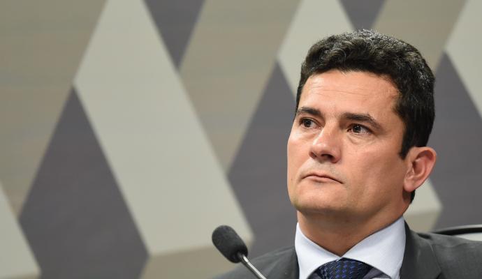 Moro pede para manifestantes não irem ao depoimento de Lula