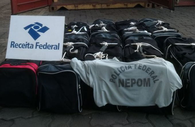 Carga com 279,5 kg de cocaína é encontrada no porto de Salvador