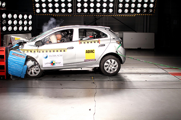Em teste de segurança, carro mais vendido do país recebe nota zero