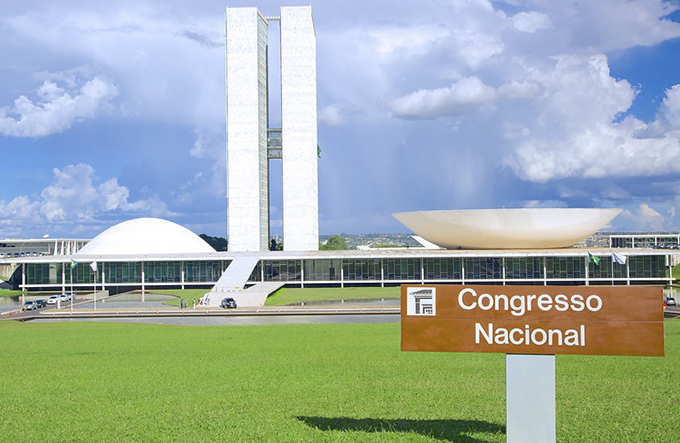 Governo envia ao Congresso projeto de lei sobre precatórios