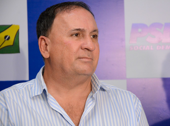 Se Neto não for candidato, posso disputar o governo, diz Gualberto