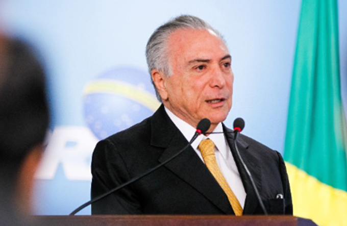 'Não renunciarei', diz Temer em pronunciamento