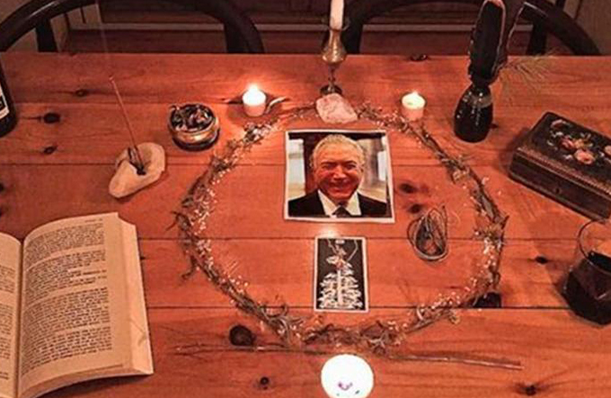 Bruxo fez ritual contra Temer e deu prazo para afastamento