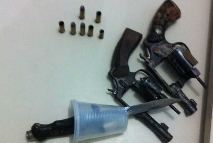 Suspeitos são mortos ao tentarem assaltar policiais na BR-324
