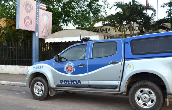 Bandidos armados roubam Strada em Dias d'Ávila